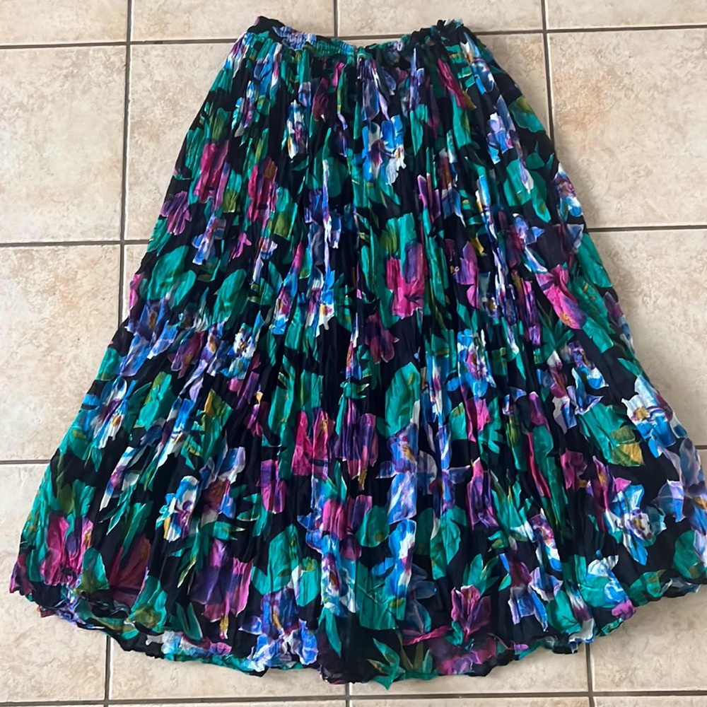 Boho Sheer Flowy Multi Colored Floral Skirt 100%‎ cotton, Sz L/XL